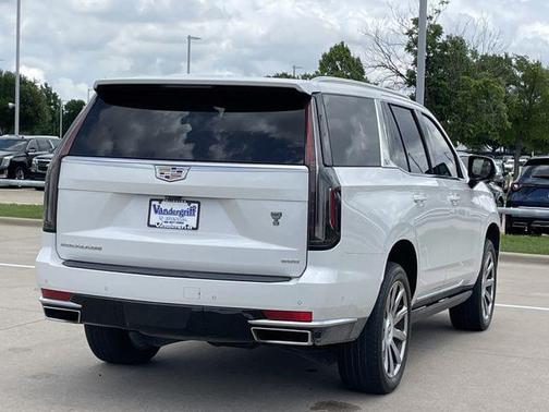 Crystal White Tricoat 2021 Cadillac Escalade Premium Luxury Platinum
