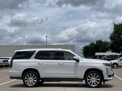 Crystal White Tricoat 2021 Cadillac Escalade Premium Luxury Platinum