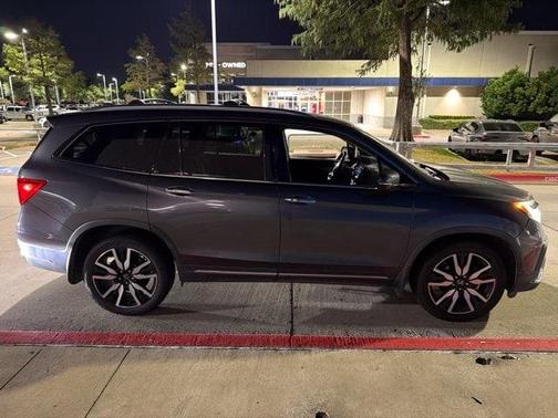 Modern Steel Metallic 2020 Honda Pilot Touring 8-Passenger