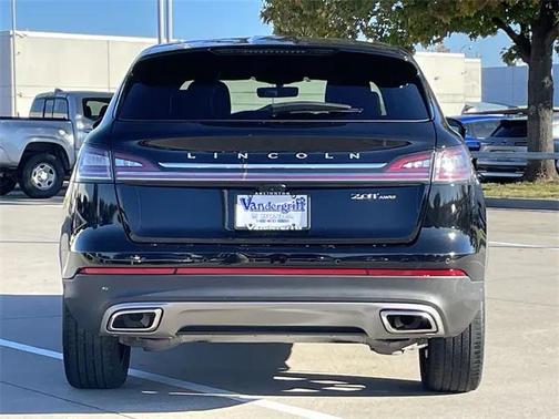 2020 Lincoln Nautilus Reserve