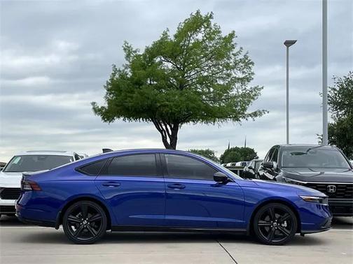 2023 Honda Accord Hybrid Base