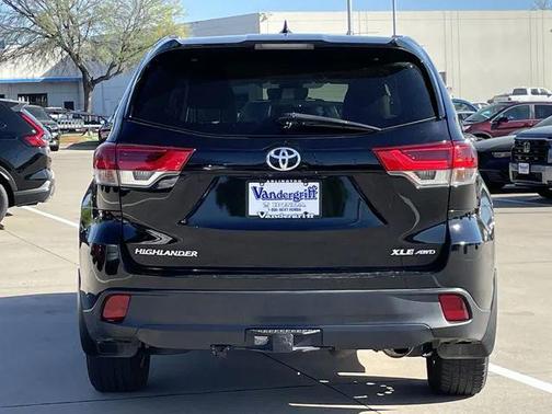 2017 Toyota Highlander XLE