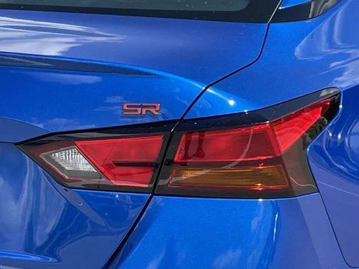 2025 Nissan Altima SR FWD