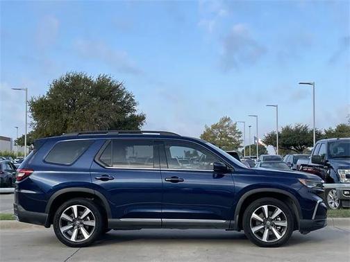 2024 Honda Pilot Touring 8-Passenger