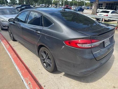 2018 Ford Fusion SE