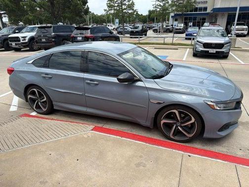 Crystal Black Pearl 2022 Honda Accord Sport SE 1.5T