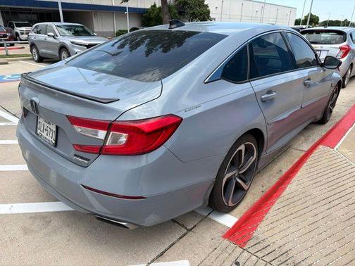 Crystal Black Pearl 2022 Honda Accord Sport SE 1.5T