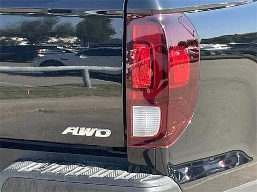 2023 Honda Ridgeline Black