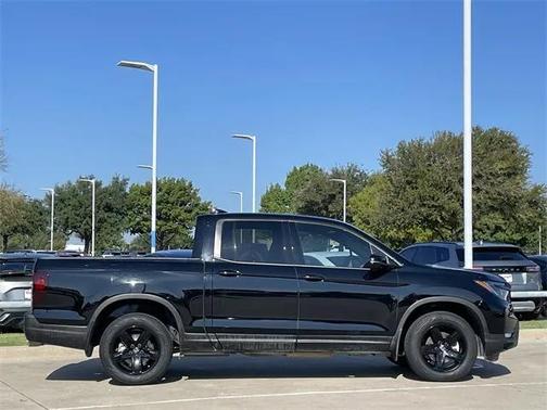 2023 Honda Ridgeline Black