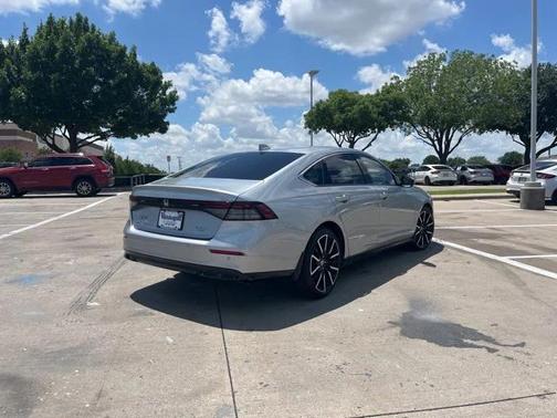 2024 Honda Accord Hybrid Touring