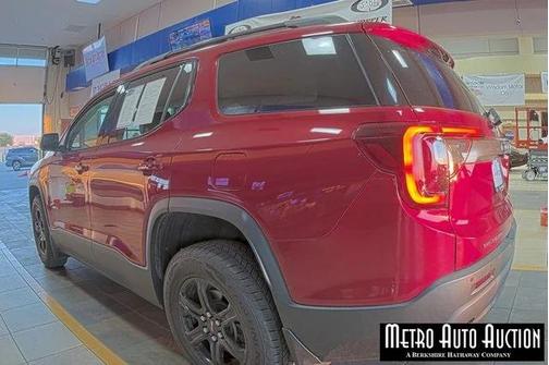 2020 GMC Acadia AWD AT4