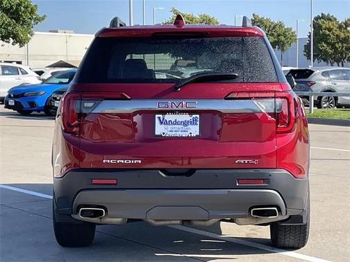 2020 GMC Acadia AWD AT4