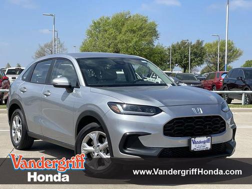 Lunar Silver 2025 Honda HR-V LX