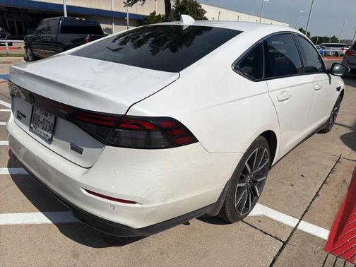Platinum White Pearl 2025 Honda Accord Hybrid Touring