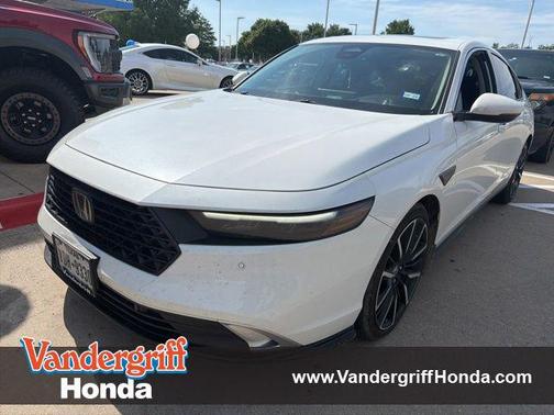 Platinum White Pearl 2025 Honda Accord Hybrid Touring