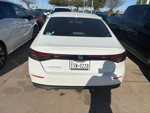 2024 Honda Accord LX 1.5T