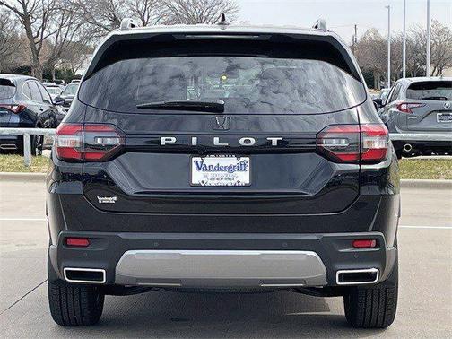 Crystal Black Pearl 2026 Honda Pilot EX-L