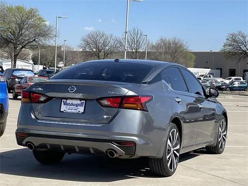 2022 Nissan Altima Platinum Intelligent AWD