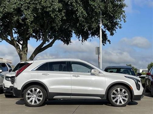 2019 Cadillac XT4 Premium Luxury