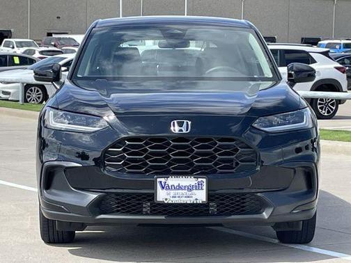 Crystal Black Pearl 2025 Honda HR-V LX