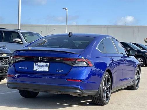 2023 Honda Accord Hybrid Base