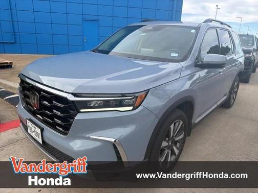 2024 Honda Pilot Touring 8-Passenger