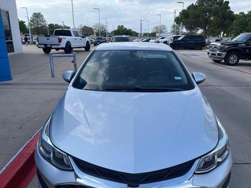 Silver Ice 2019 Chevrolet Cruze LS