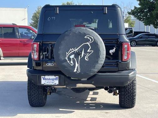 Shadow Black 2024 Ford Bronco Badlands