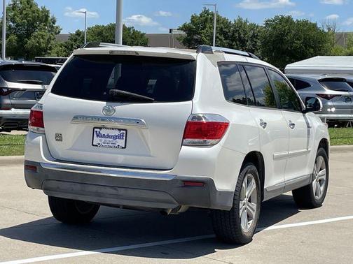 Blizzard Pearl 2013 Toyota Highlander Limited