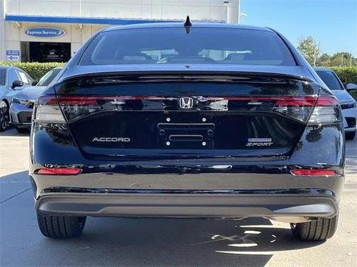 2025 Honda Accord Hybrid Base