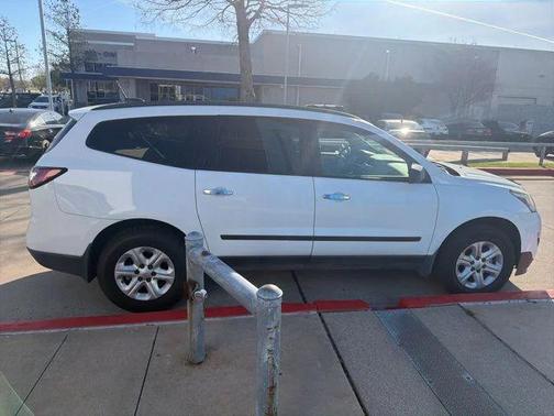 2016 Chevrolet Traverse LS