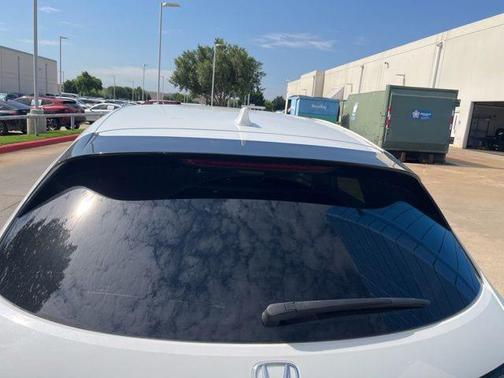 Platinum White Pearl 2024 Honda HR-V 2WD Sport