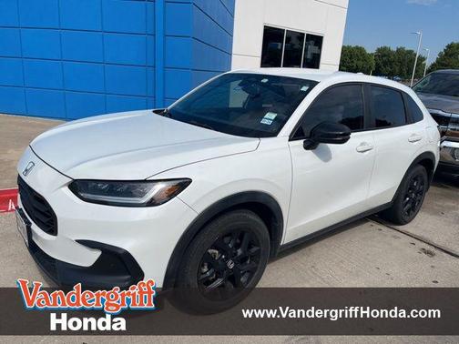 Platinum White Pearl 2024 Honda HR-V 2WD Sport