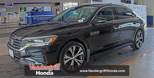 2022 Volkswagen Passat 2.0T SE