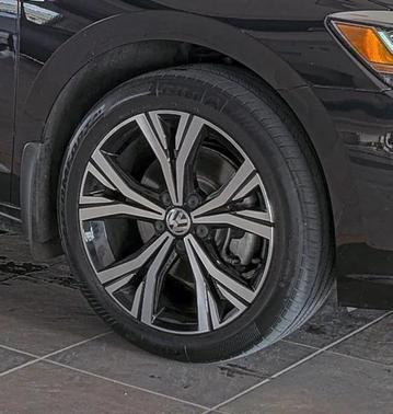 2022 Volkswagen Passat 2.0T SE