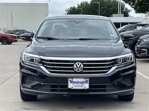 2022 Volkswagen Passat 2.0T SE