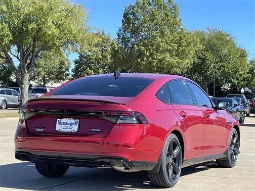 2025 Honda Accord Hybrid Base