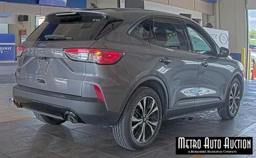 2021 Ford Escape SE