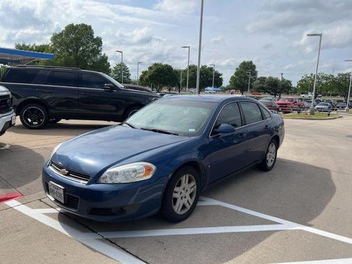 Blue 2006 Chevrolet Impala LT