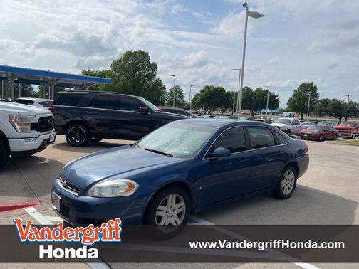 Blue 2006 Chevrolet Impala LT
