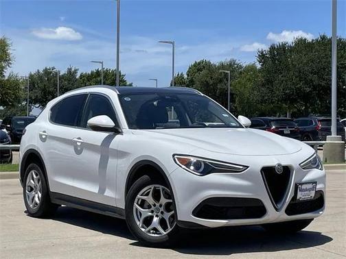 2020 Alfa Romeo Stelvio Base