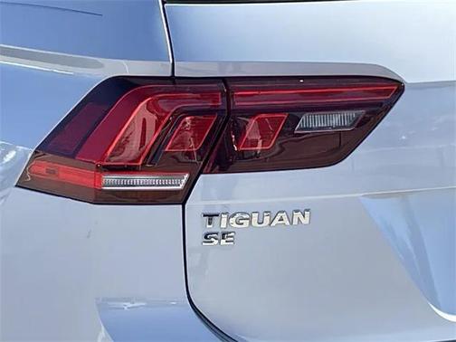 2018 Volkswagen Tiguan 2.0T SE