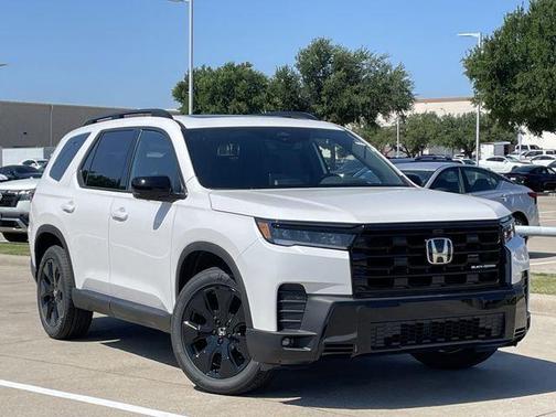 Platinum White Pearl 2026 Honda Pilot Black Edition