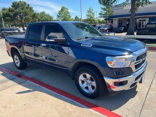 Patriot Blue Pearlcoat 2021 RAM 1500 Big Horn/Lone Star
