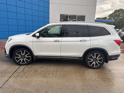 2021 Honda Pilot Touring 8-Passenger