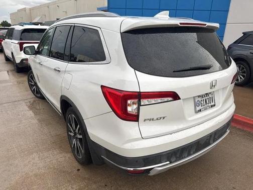 2021 Honda Pilot Touring 8-Passenger