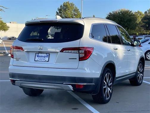 2021 Honda Pilot Touring 8-Passenger