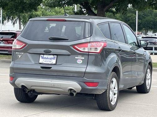 Magnetic 2015 Ford Escape SE
