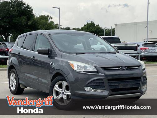 Magnetic 2015 Ford Escape SE