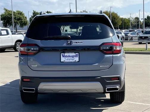 2025 Honda Pilot Touring 8-Passenger